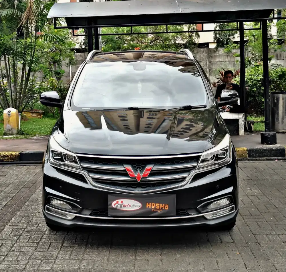 KM LOW DP 15jt WULING CORTEZ TURBO LT LUX AMT 2018 CAPTEN SEAT HITAM