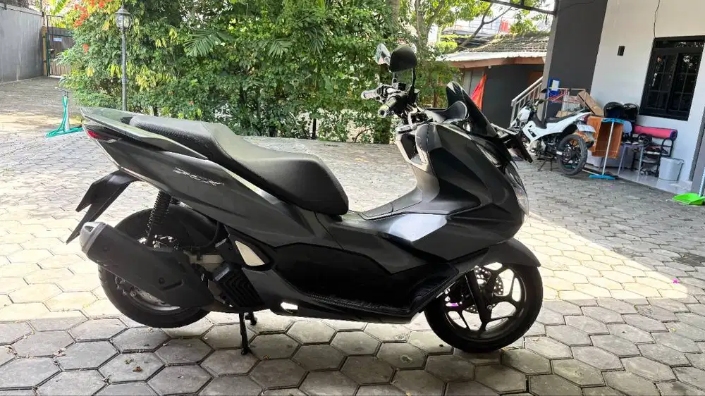 HONDA PCX 160 ABS TAHUN 2022, Low KM 7000km, Hanya Cash