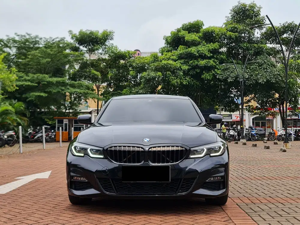 SUNROOF Odo=13K TAX=AGUSTUS BMW 330i M SPORT 2022 bmw 330 sport 2022
