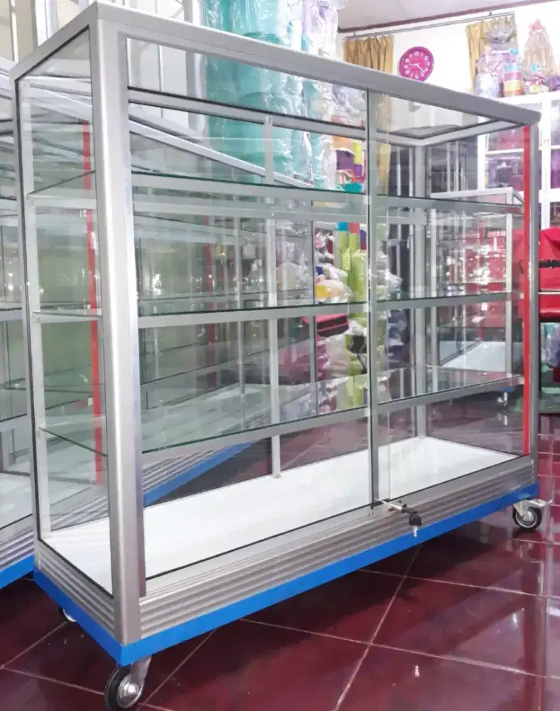 ETALASE 1,2MX1M HARGA TERJANGKAU || PAKE RODA & KUNCI