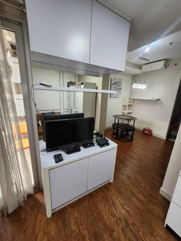 DI SEWAKAN 1BR APARTEMEN SUDIRMAN SUITES