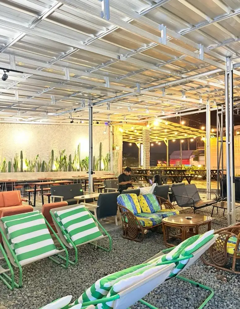 LOKER UNTUK BARISTA DAN KOKI