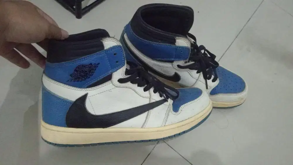 Sepatu nike jordan biru