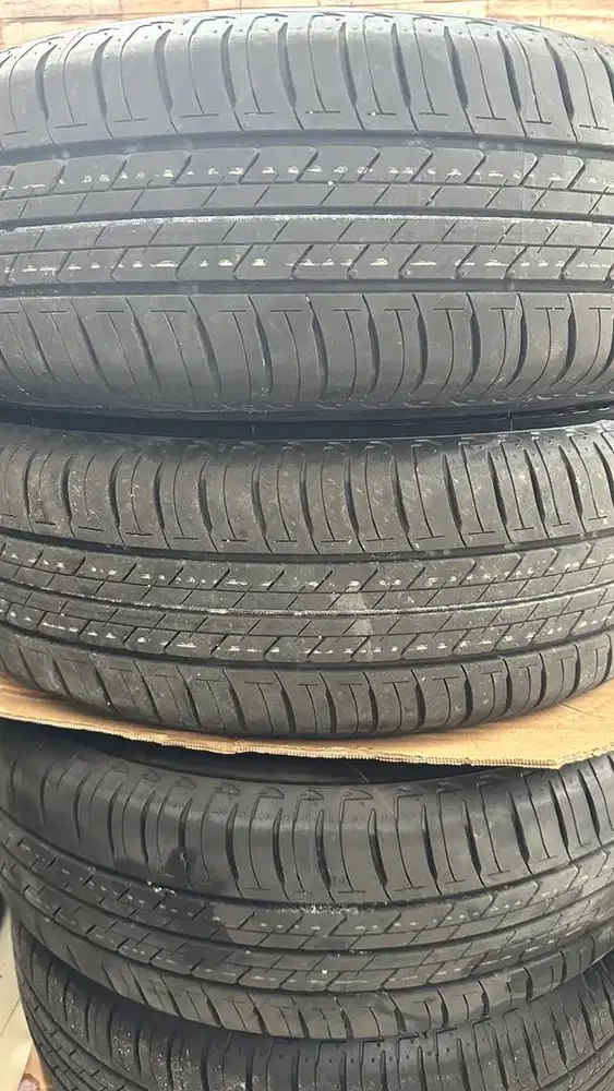 Bridgestone ecopia 205/65 R16