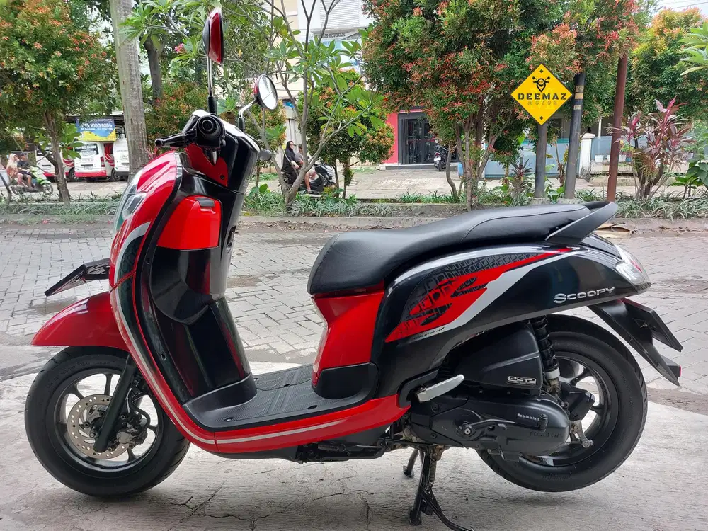 (DP 300 Rb)‼️ Honda Scoopy Sporty Merah Hitam 2019 Cash / Kredit