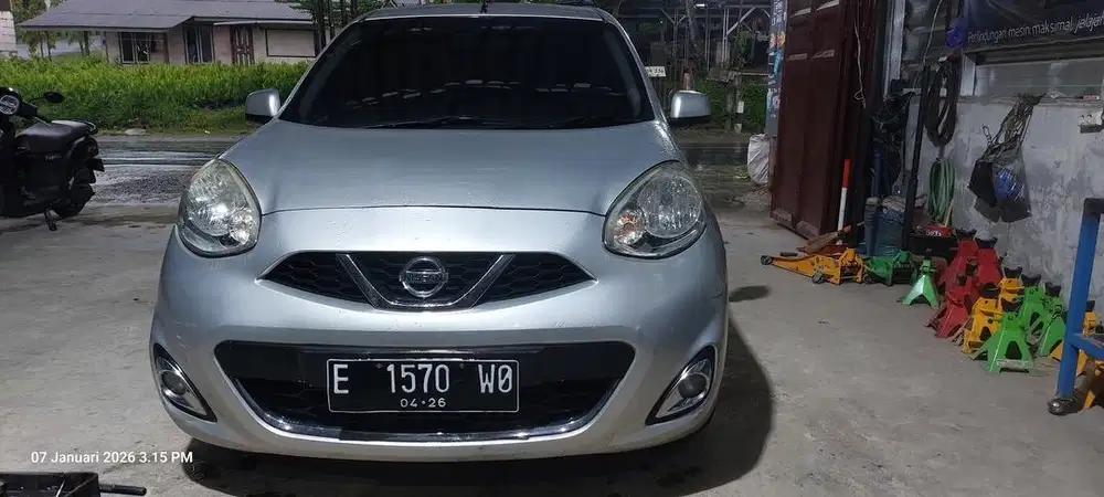 Nissan March 1.2 XS AT