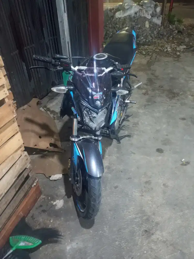 Dijual motor Vixion sport 2017