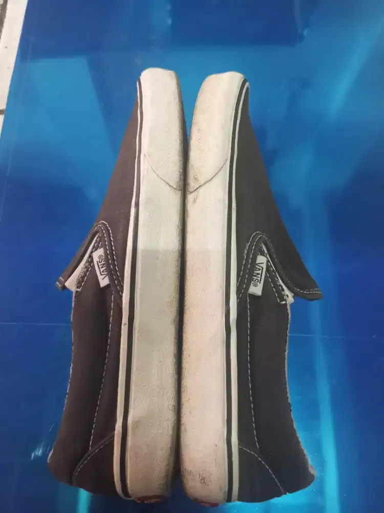 Slip on vans size 39