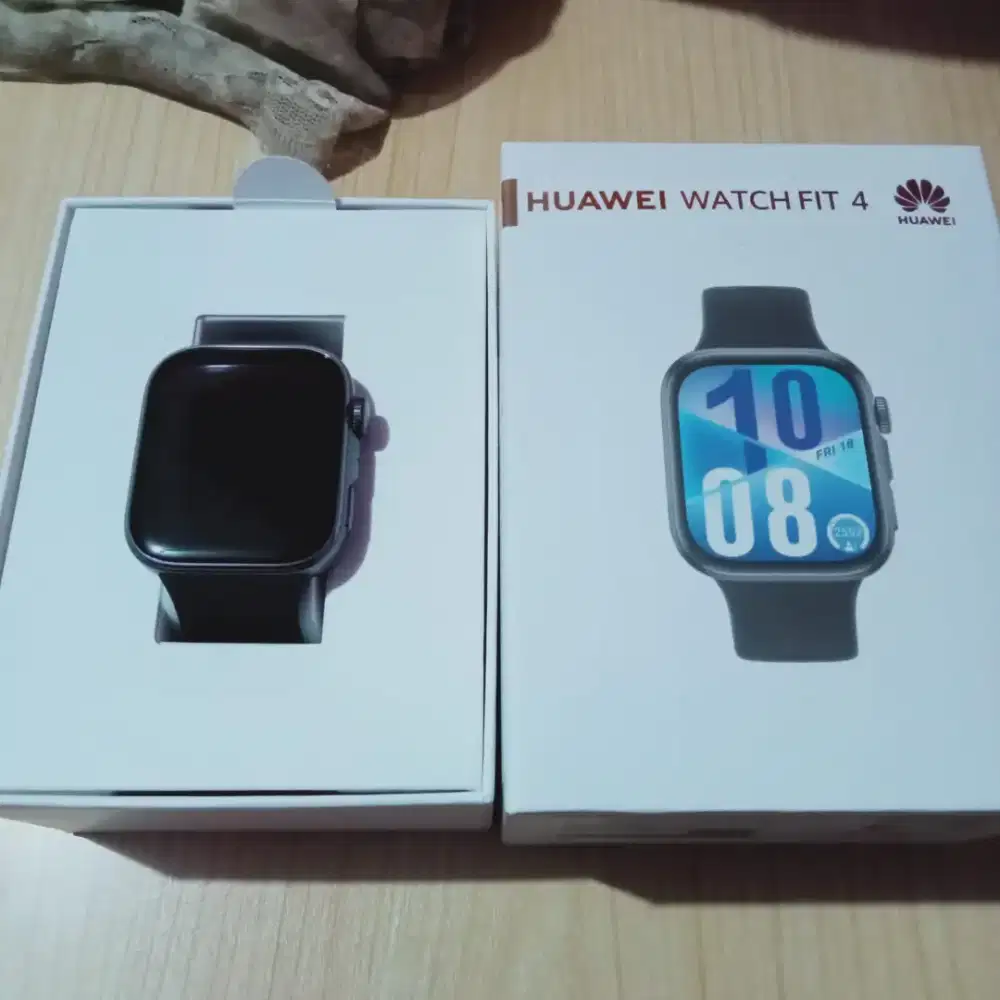 HUAWEI SMART WATCH FIT 4