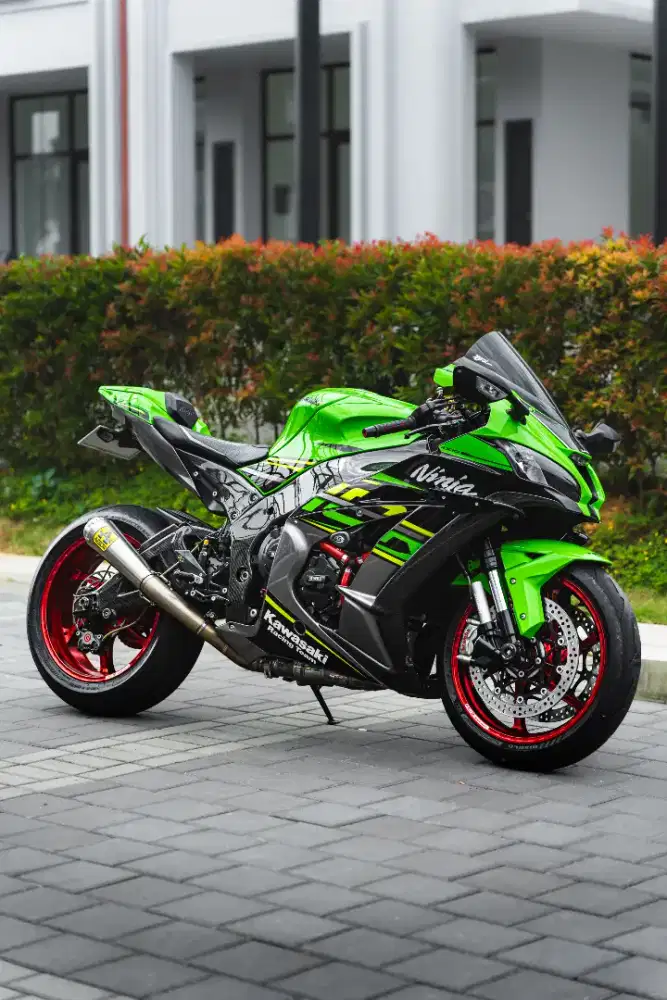 Kawasaki zx 10 full mods