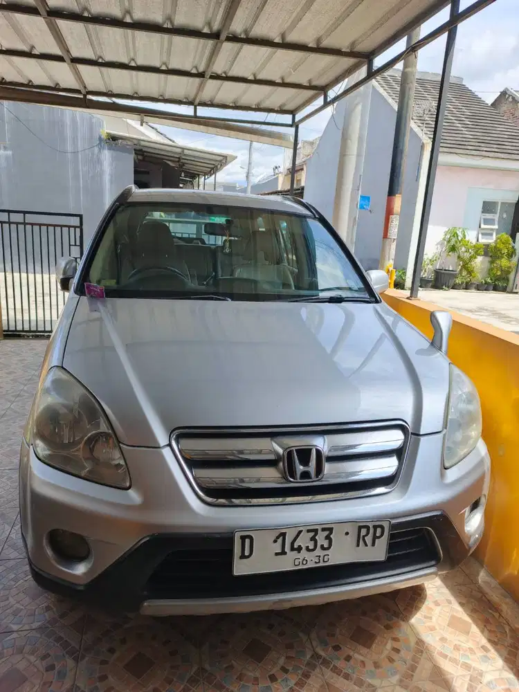 Jual santai Honda CRV Tahun 2005 Matic 2.4cc