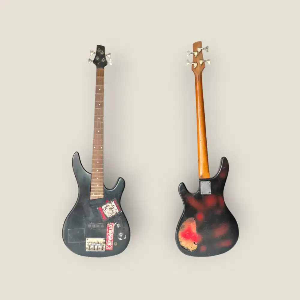 Bass model Ibanez sound gear player condition sound mengerikan