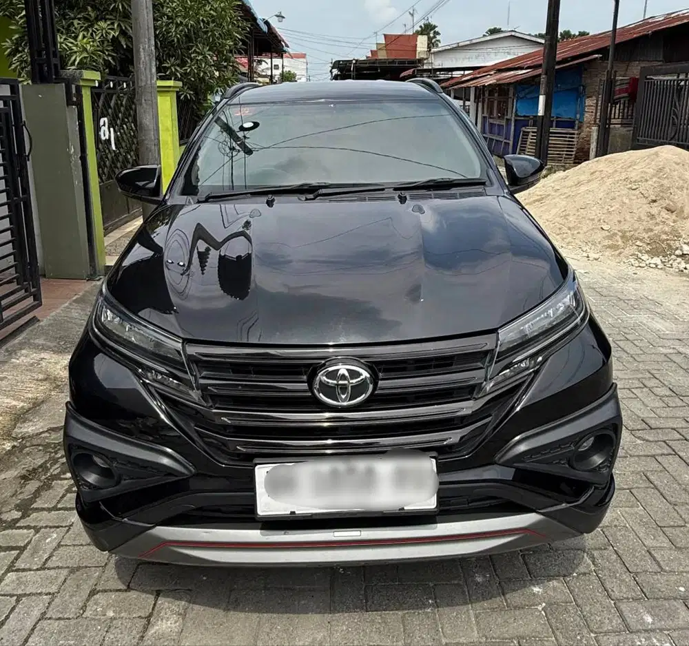 Rush 1.5 TRD Sportivo Bensin MT