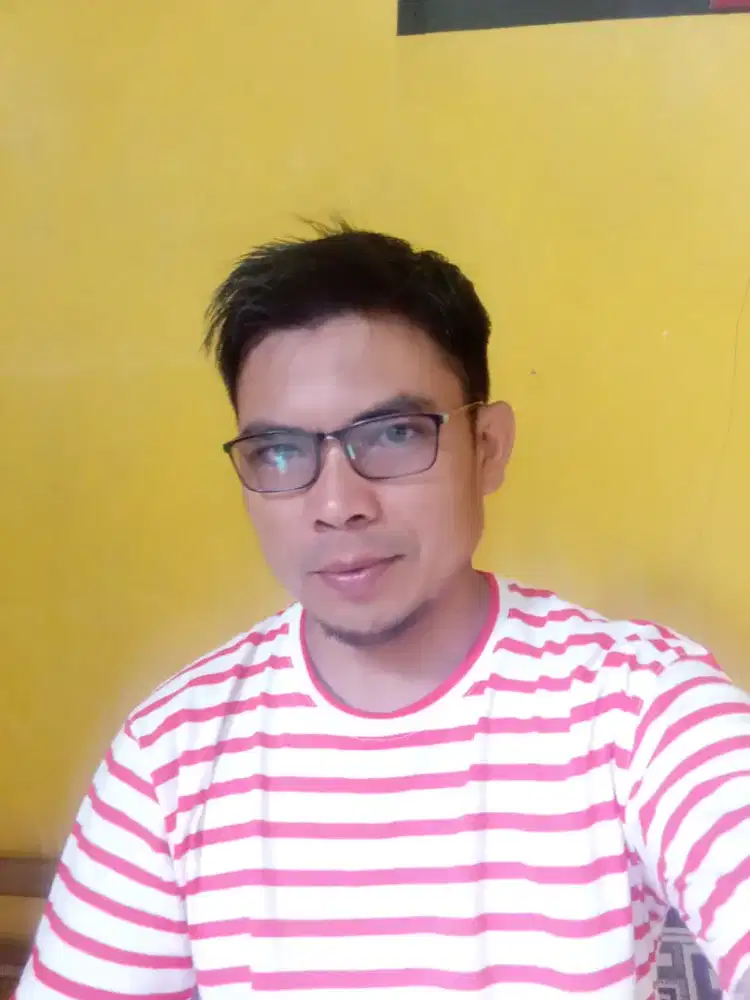 maaf sy butuh pekerjaan supir .pengalaman pernah jadi supir Keluarga