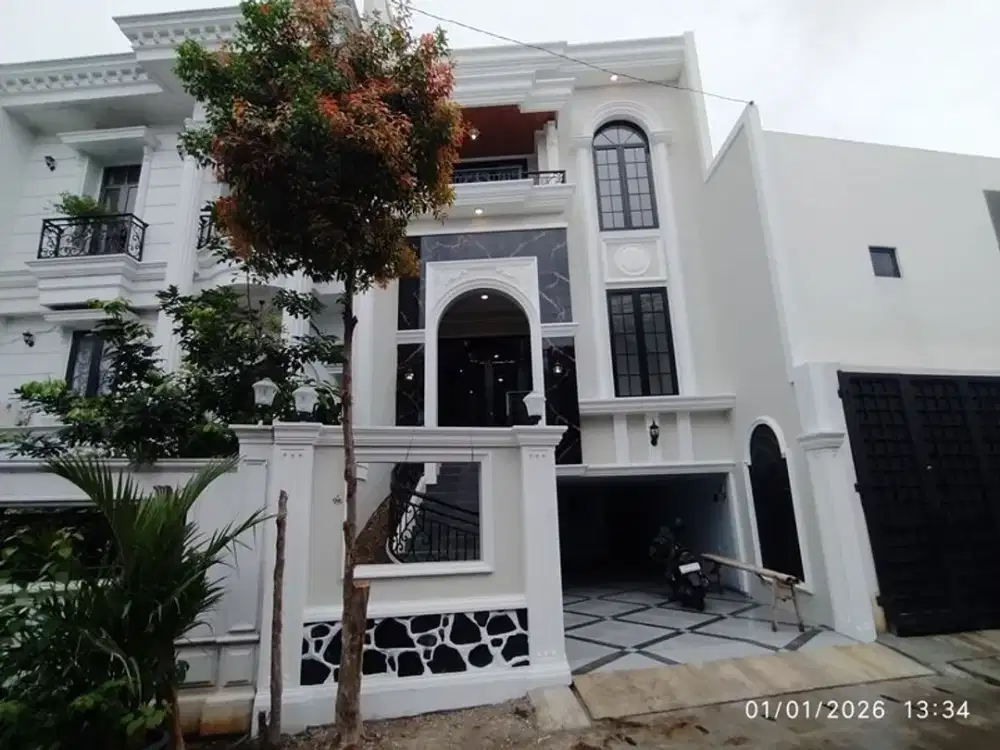 RUMAH MEWAH 3LT JAGAKARSA, AKSES LEBAR, DEKAT TOL BRIGIF & KAMPUS UI