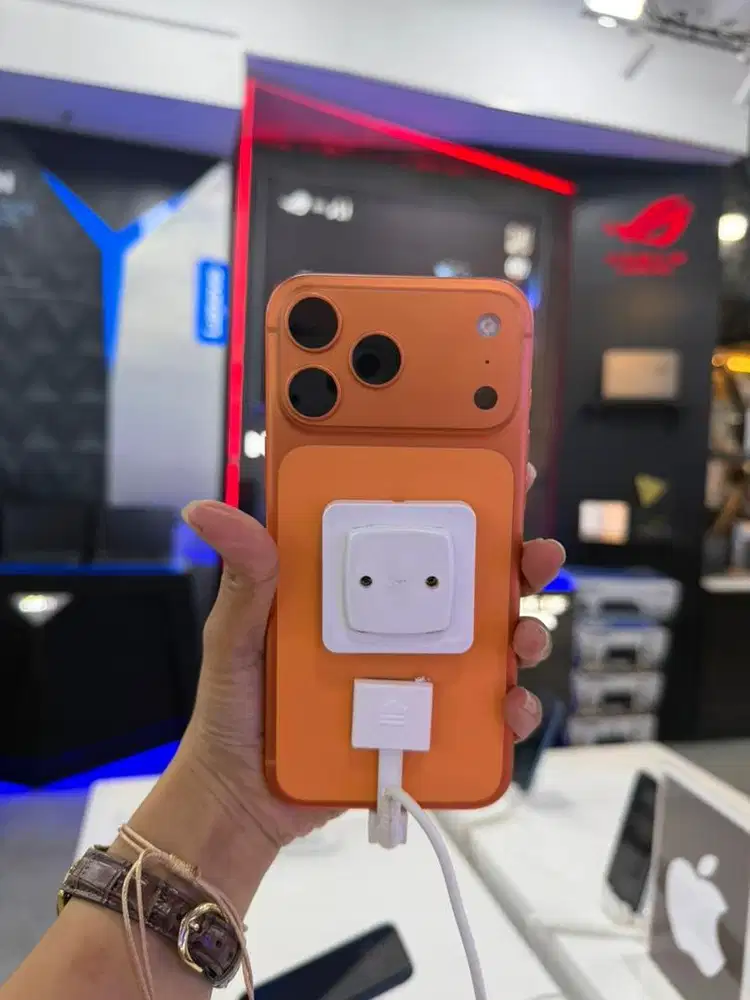 Iphone 17 promax cosmic orange 256GB promo cicilan 1jutaan/bulan