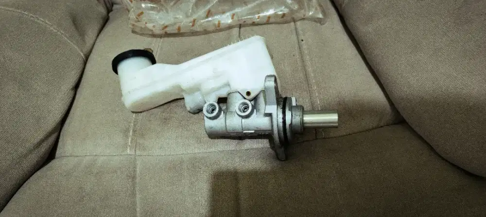 MASTER REM ATAS MOBIL NEW AGYA