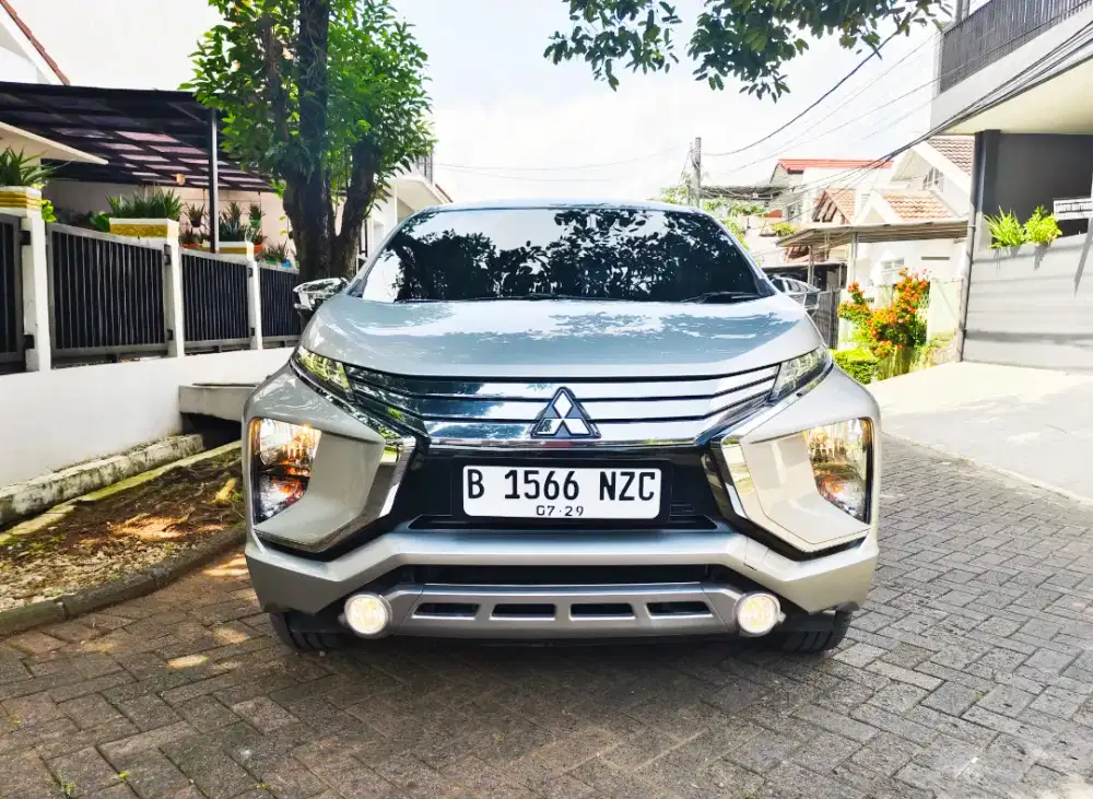 Xpander Ultimate AT THN 2019 Tangan 1