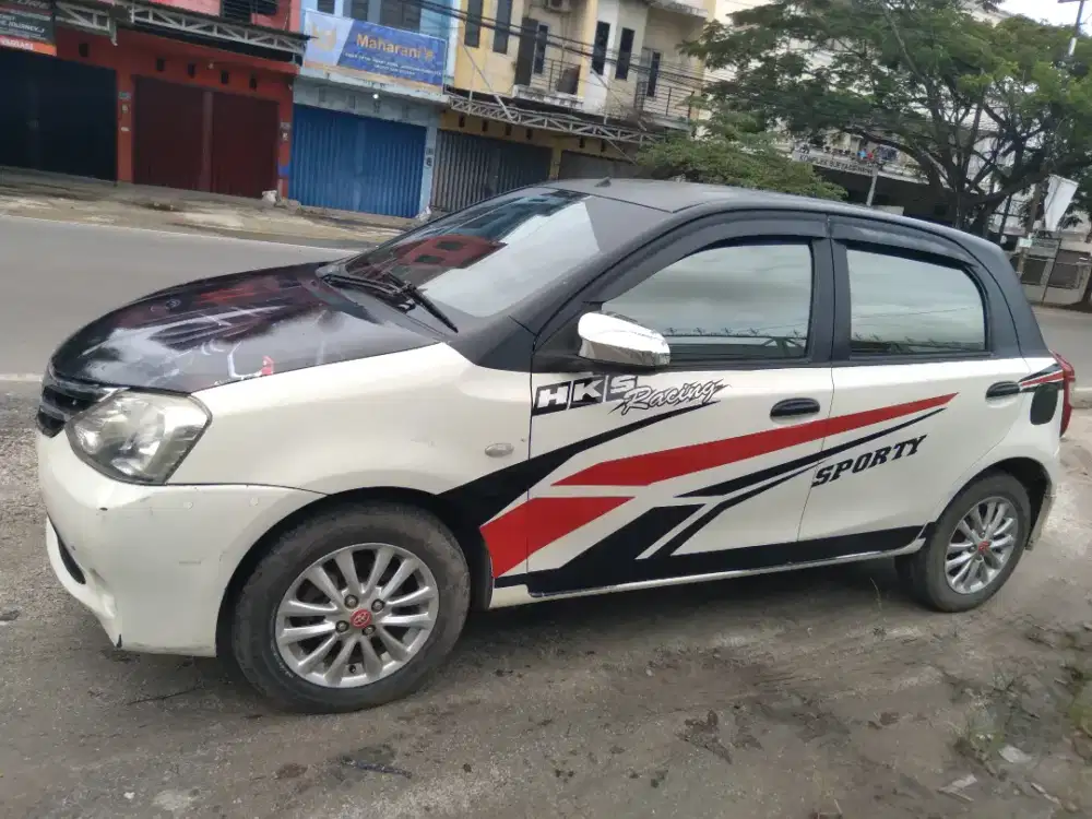 Toyota Etios valco 2013 manual