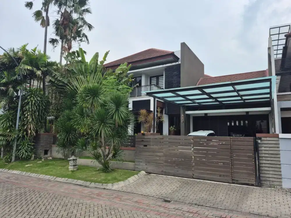 2 Lantai Rumah Graha Famili Blok Fav di Kawasan Elit - Harga Nego Aja