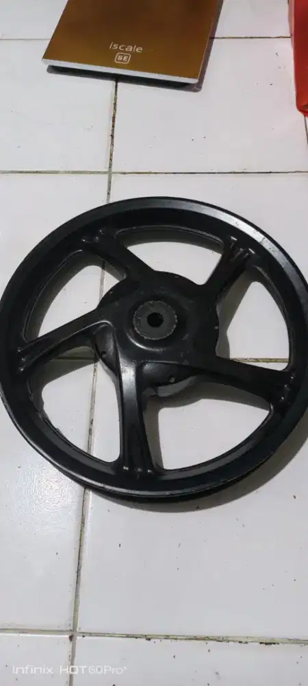 velg belakang motor Yamaha Mio 110, 2011 Mio sporty/ smile