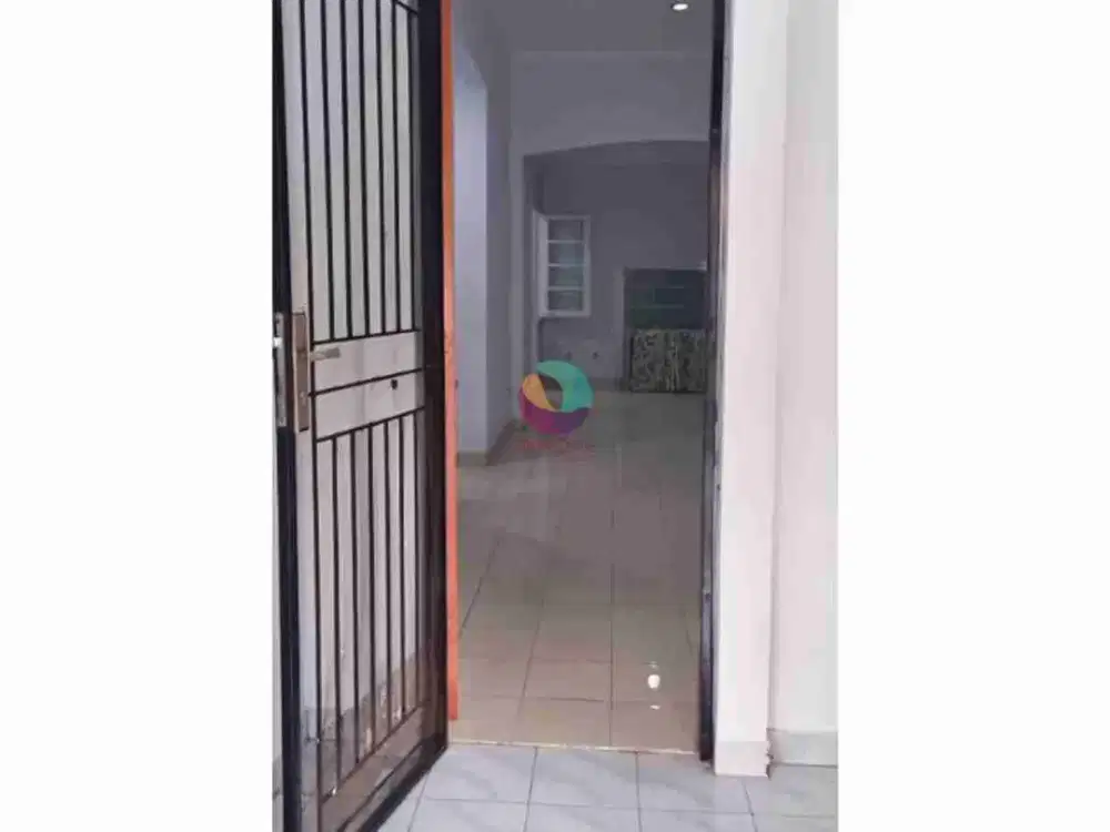 Disewakan rumah minimalis rapi siap huni di kota wisata