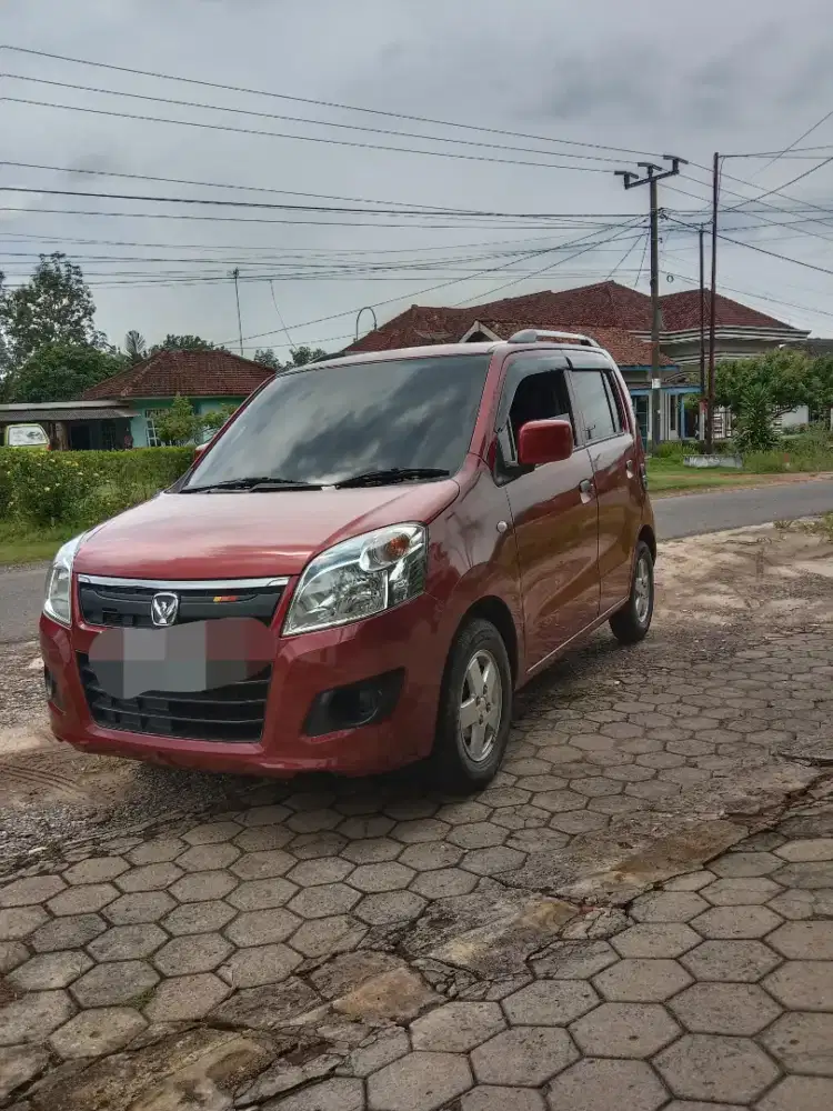 Di JUAL MBL karimun merah marun thn. 2016 BPKB dn STNK hidup