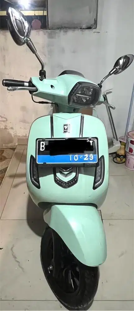 Motor Smooth Zuzu Tahun 2024 Warna Hijau