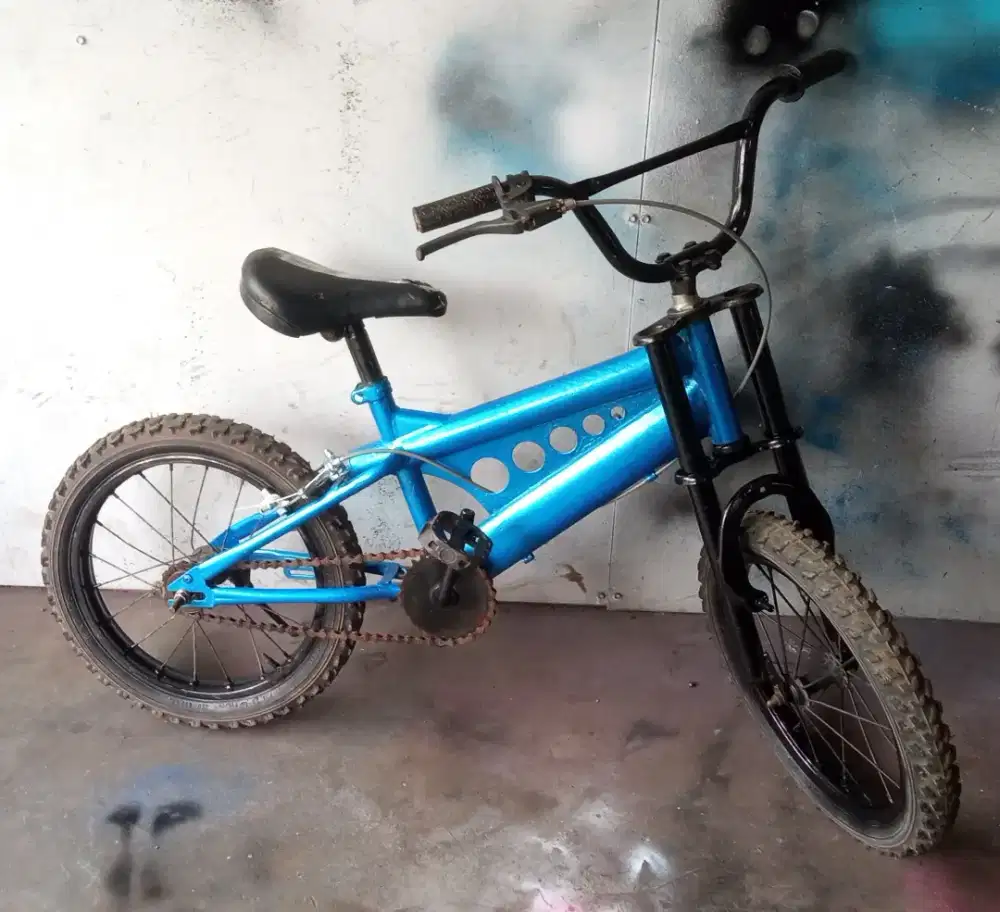 Sepeda bmx 16in