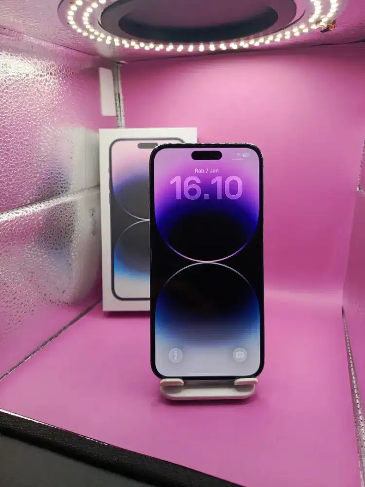 IPHONE 14 PROMAX 256GB RESMI IBOX LIKE NEW 

HANYA PERNAH GANTI KAMERA
