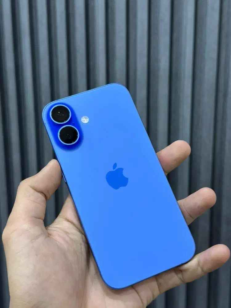 iPhone 16 256Gb iBox