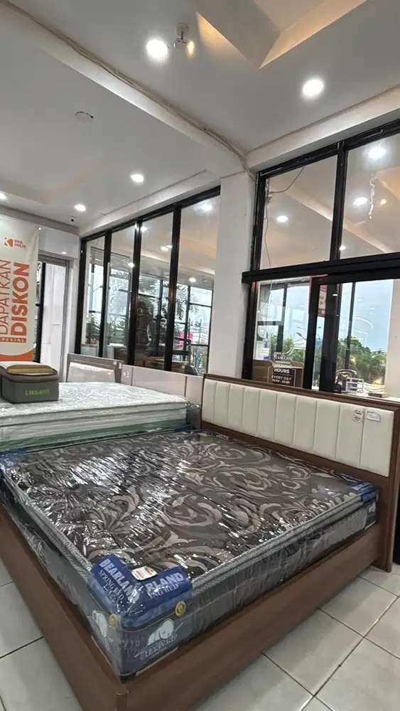 Kredit furniture syarat cukup ktp