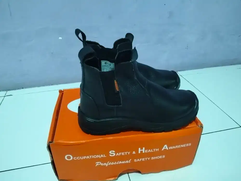 Di jual sepatu Masi baru