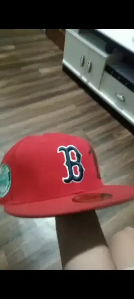 Topi new era warna merah original