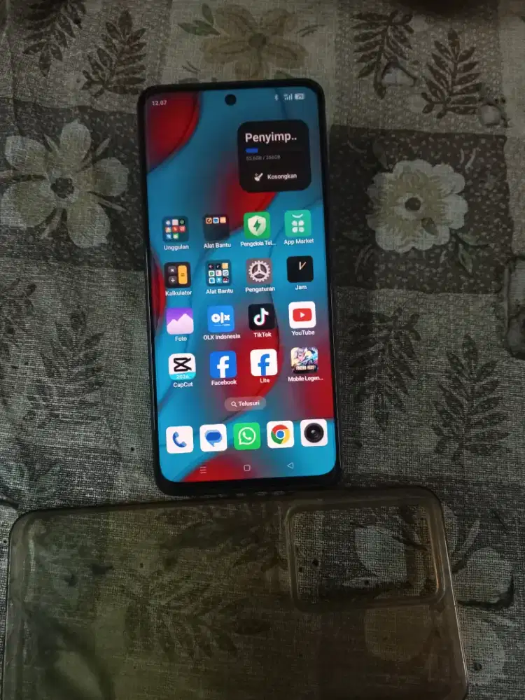 Mnus lupa akun google realme c75 4G (8/256) hp aj jual/tt