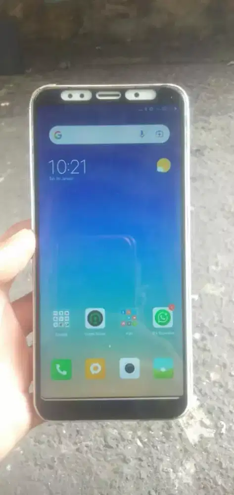 Jual hp Xiaomi redmi 5 plus ram 4/64