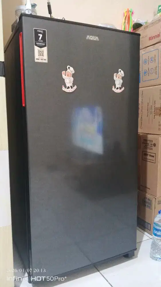 Kulkas merk Aqua 1 pintu