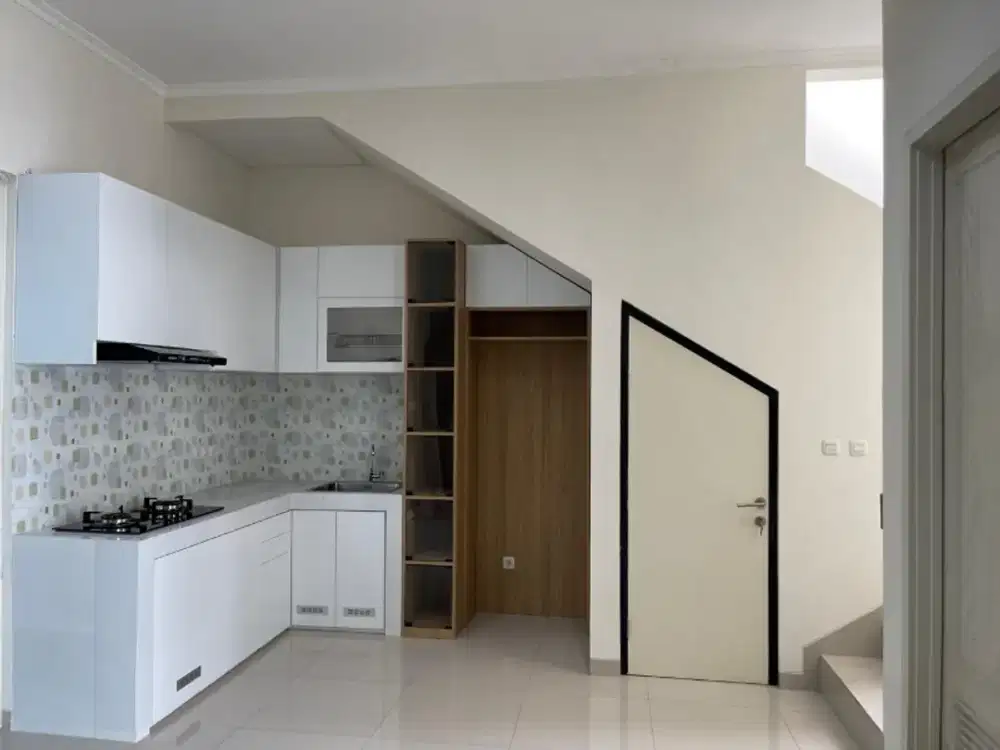 rumah semi furnish siap huni di catriona suvarna sutera