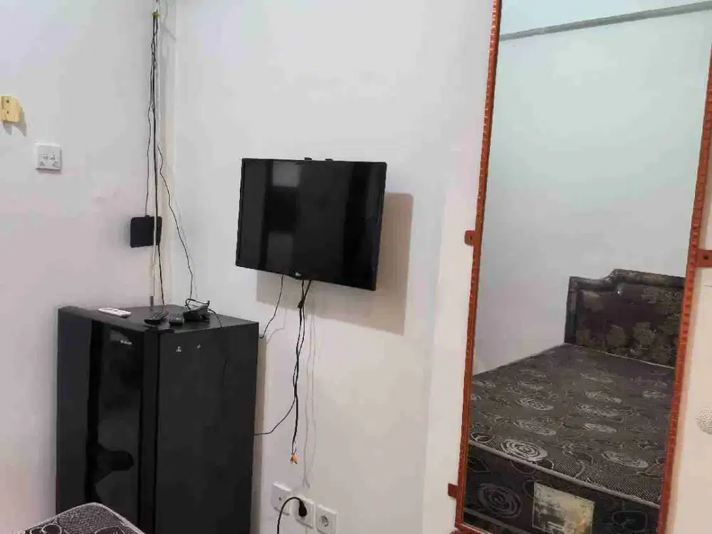 disewakan apartement paviliun permata 1 full furnish studio ada AC kasur tv balkon dapur unit terawat