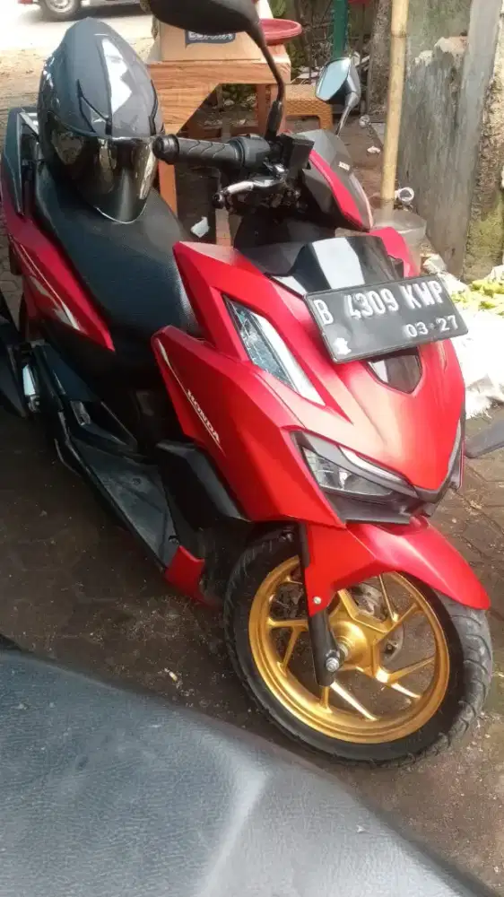Vario 160 2022 Pajak kaleng ON