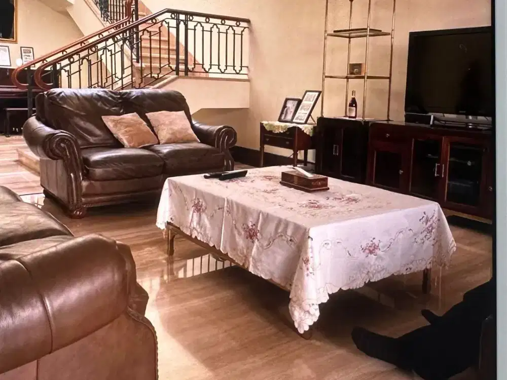 Rumah Asri Siap Huni Di Menteng Wilayah Strategis