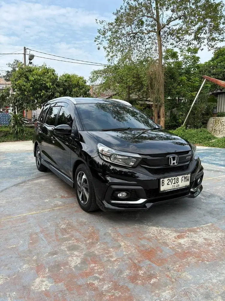 (Cash) Mobilio RS CVT 2018