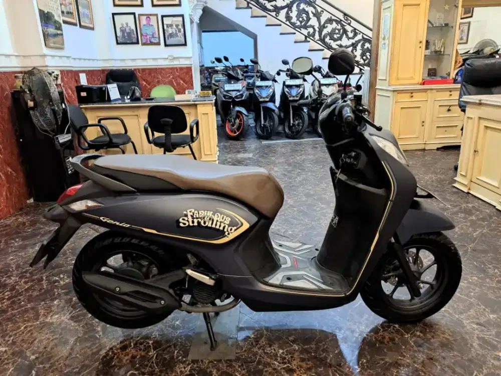 HUB CE KOM DP 1 JT GENIO 2025 MOTOR GRES KAYA BARU KM LOW PAJAK HIDUP