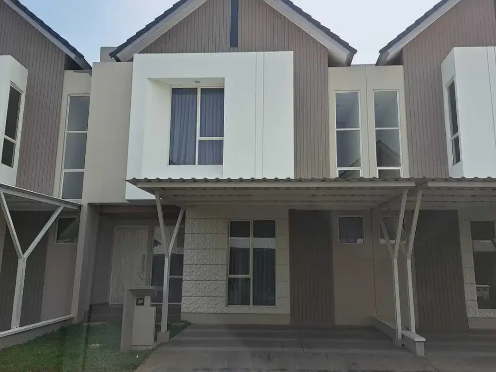 Dijual Rumah Baru Siap Huni di Catriona Suvarna Sutera Row Jalan Lebar