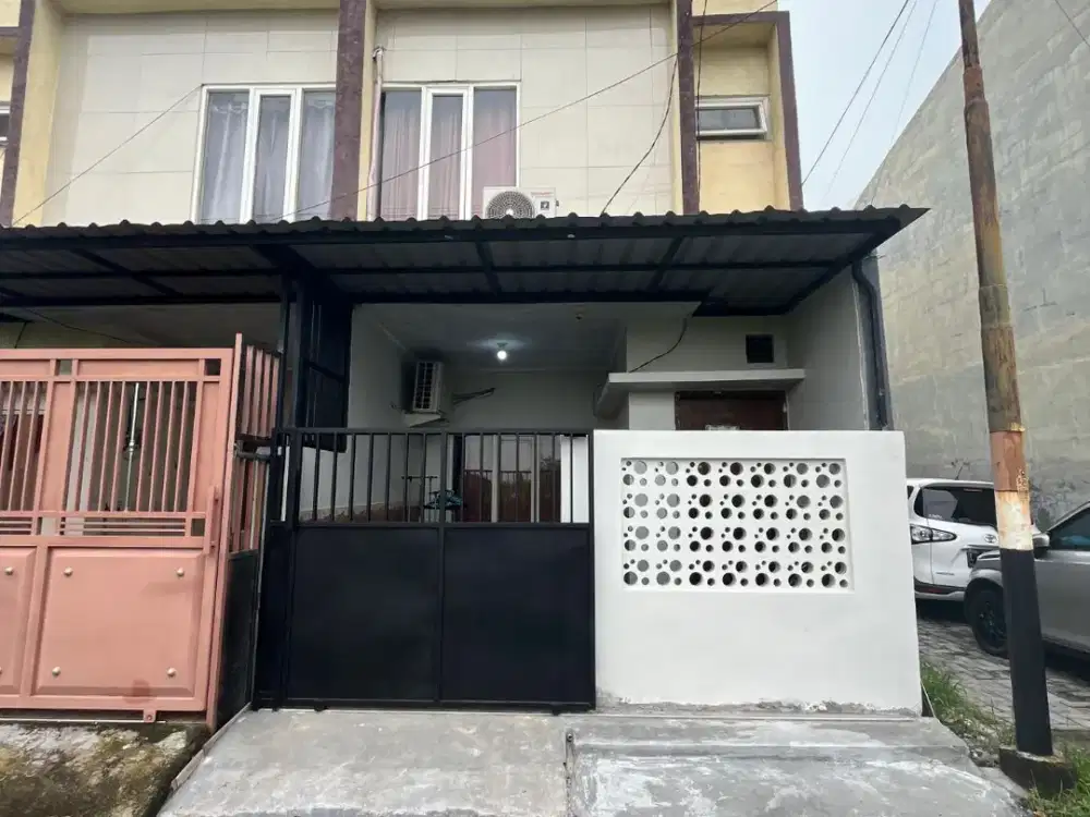 Dijual Rumah HOOK Surabaya 400Jt  Mungil 2 Lantai Lokasi Gunung Anyar Tambak Surabaya