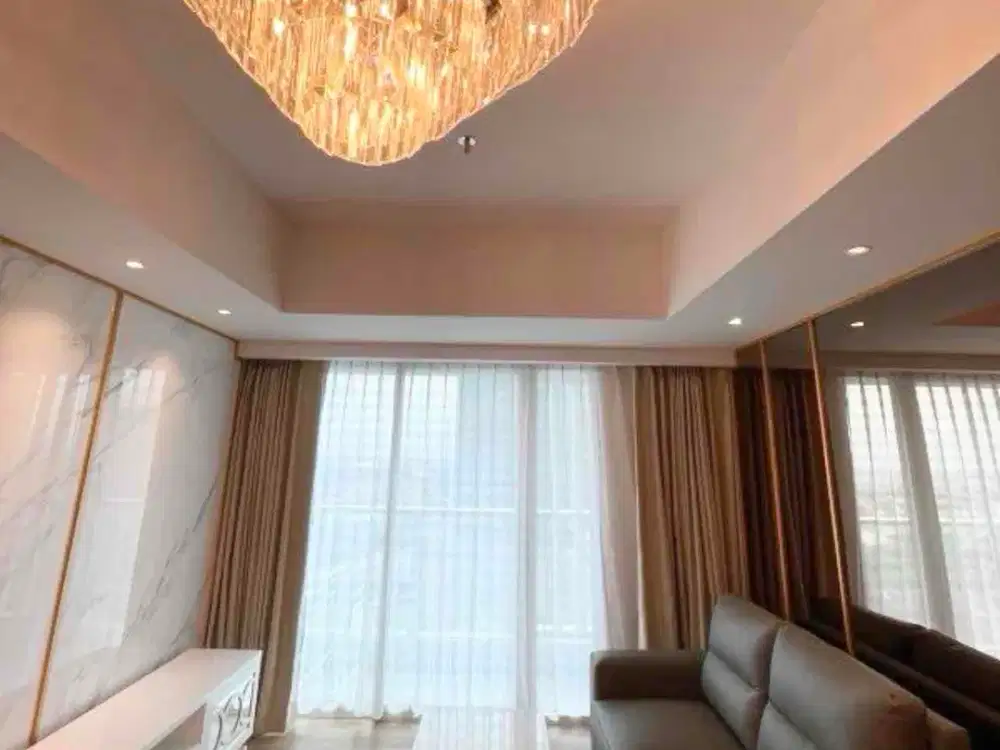 Di sewa apartemen 2 kamar tidur full furnish luas 63 m2 lantai 19 tower dalington di apartemen the Kensington royal suites kelapa gading Jakarta Utara