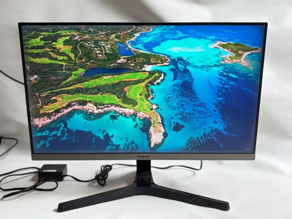 Monitor LED Samsung 24 Bekas