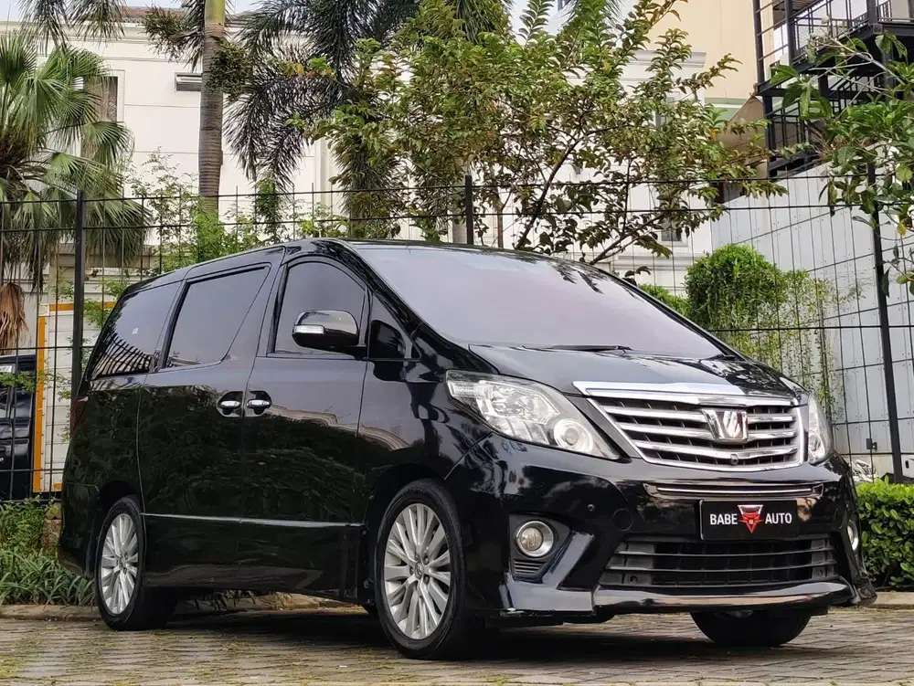 TOYOTA ALPHARD SC 2.4 AT premium sound 2013 km LOW BERGARANSI