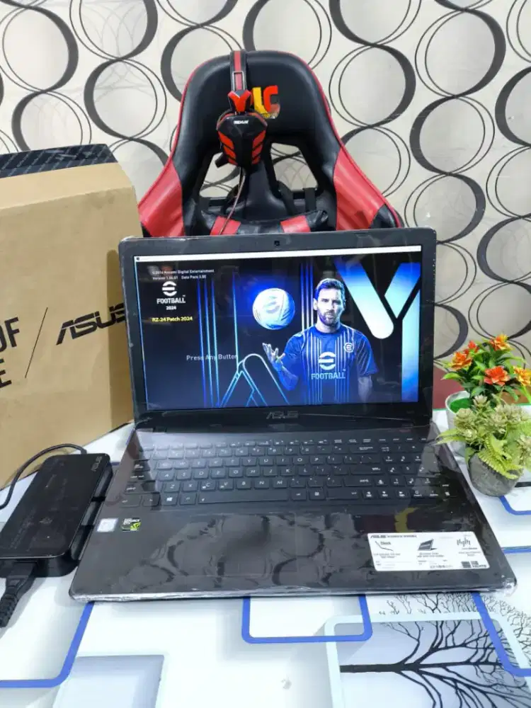 Laptop Asus rog x550 i7 gtx