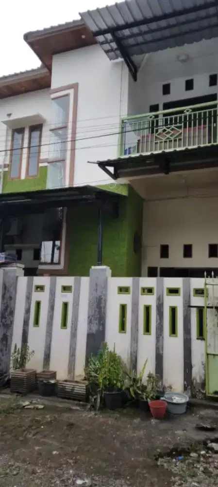 Dijual Cepat Rumah 2 Lantai